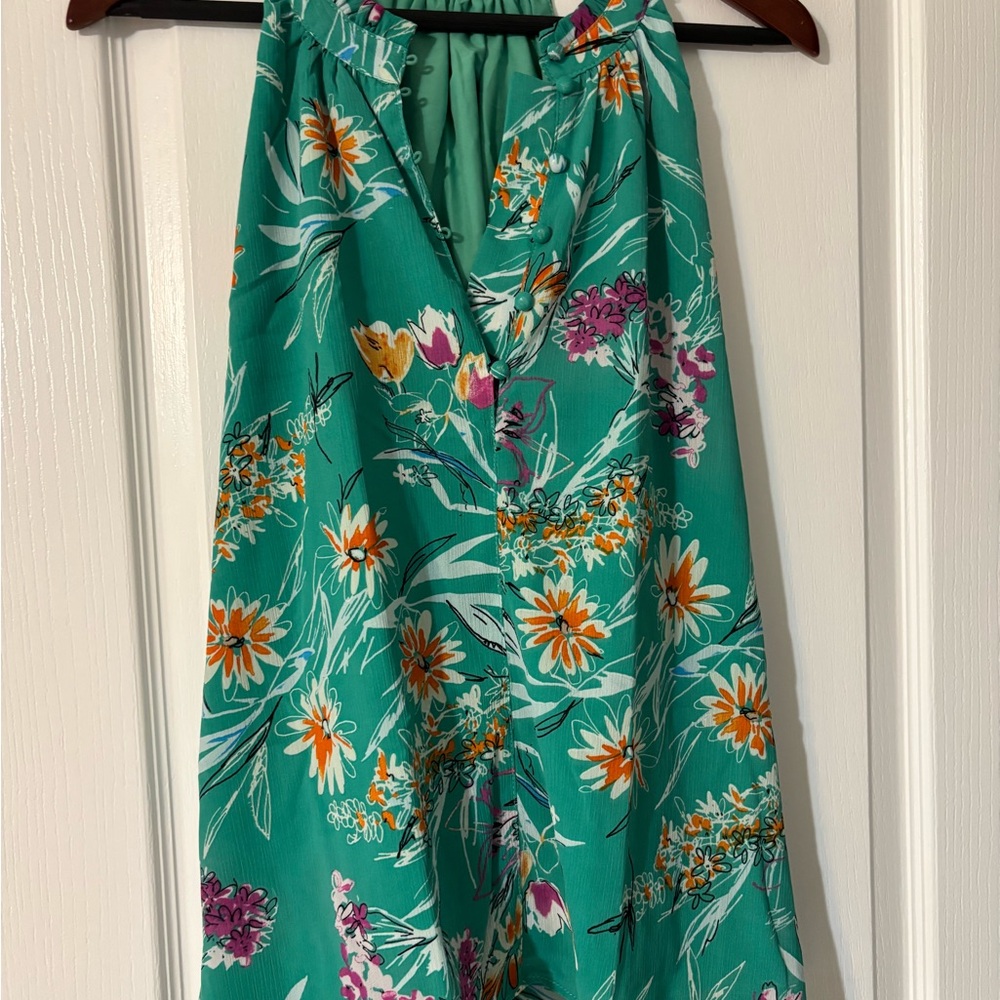 Floral GreenTop with HalterStyle neck
